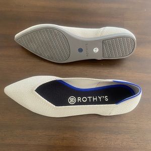 Rothy’s grey point. size 7.5. Never worn. No box. Retail price is  145$